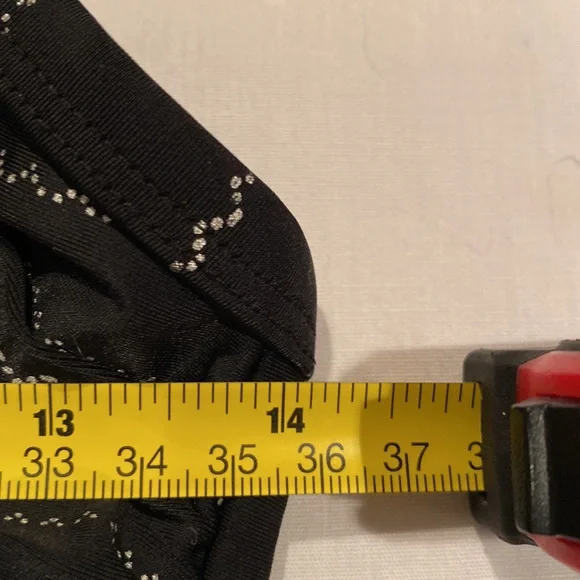 Ladies exercise top - Picture 4 of 6